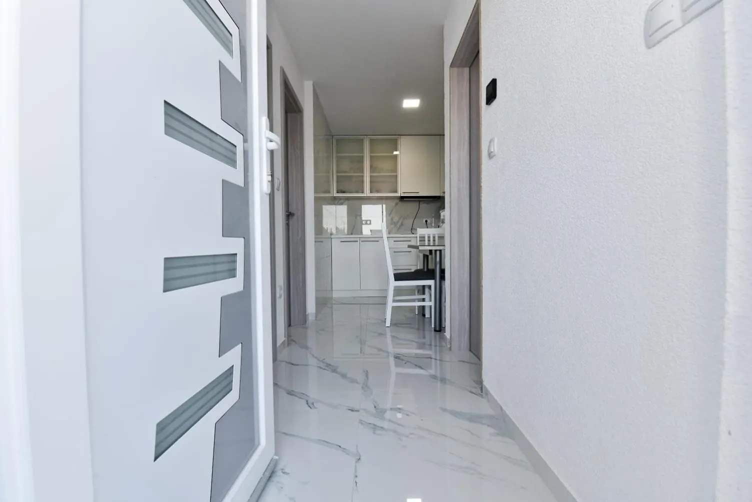 Apartment Sun Vir 0*,